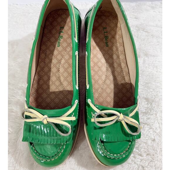L.L. Bean Patent Leather Moc/Boat-Style Flats Rare Green Made in Brazil Size 8M - Picture 1 of 6